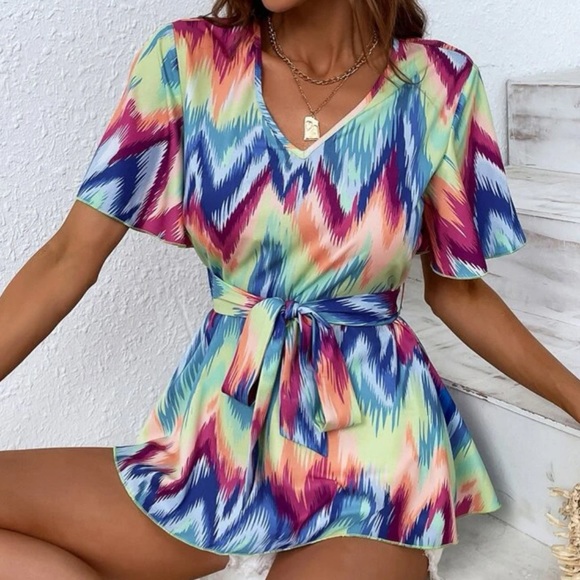 Boho tie dye flutter sleeve belted blouse - Picture 1 of 6